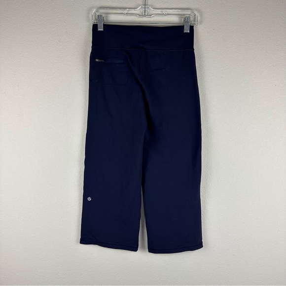 Lululemon Dark Blue Cropped Wide Leg Athleisure Pants Size 4 - Picture 3 of 5